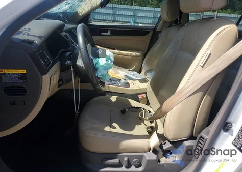 2013 Hyundai Genesis 5.0L from USA, damaged, VIN KMHGC4DH8DU245510